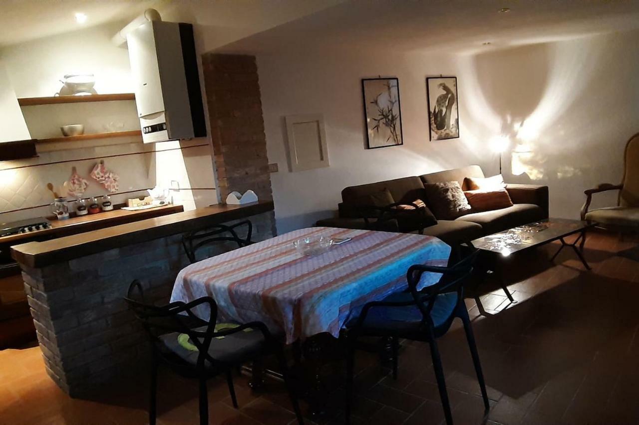 Ferienwohnung Casapaf Serre Di Rapolano Exterior foto